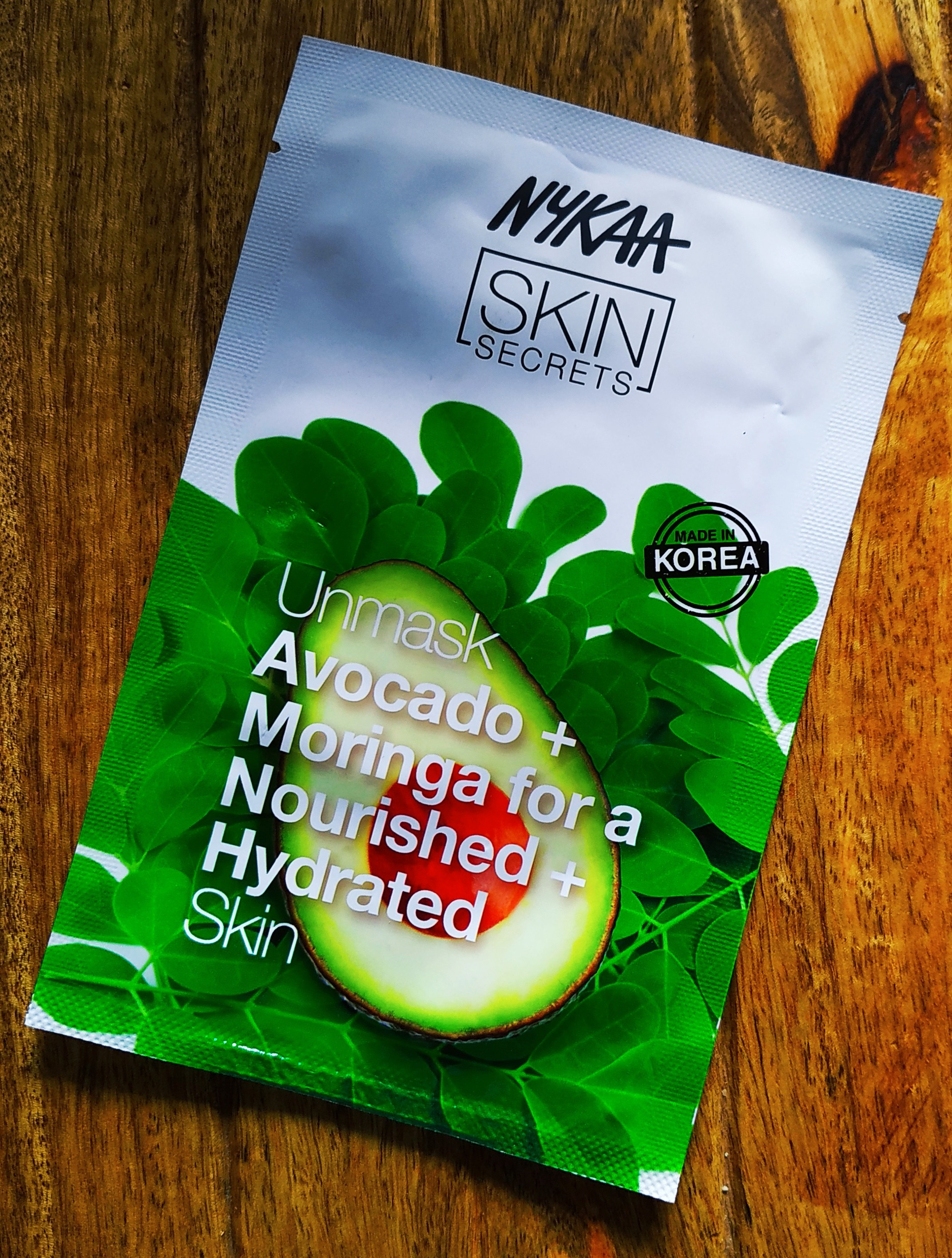 Nykaa-Skin-Secret-Sheet-Mask-Avocado-+-Moring-Review-Unsponsored